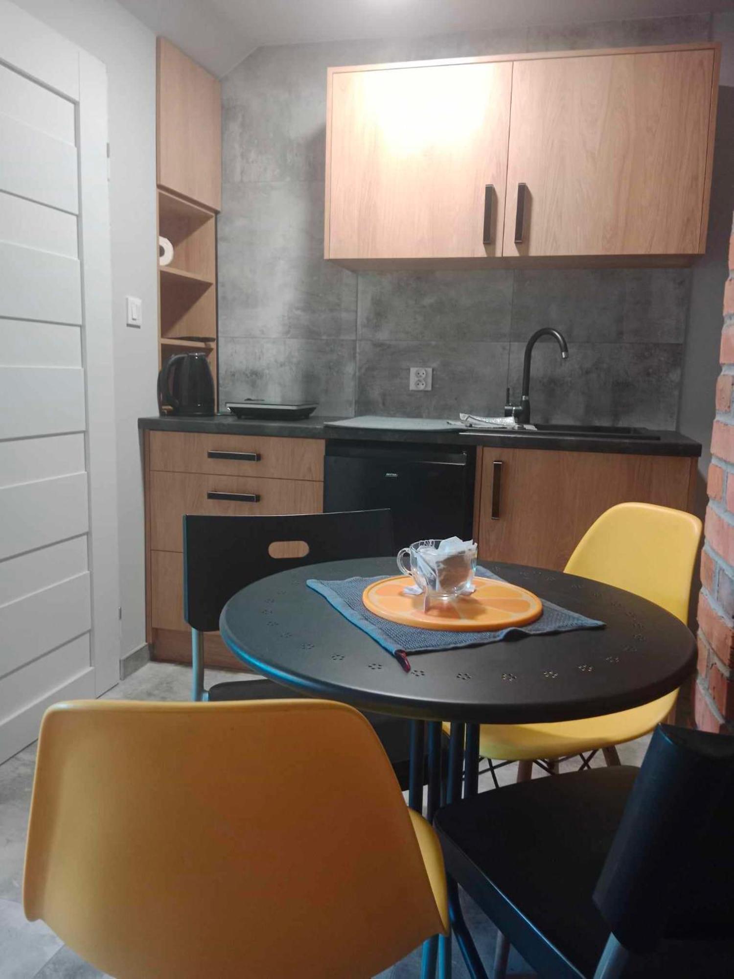 Bianka I Liam Apartment *
